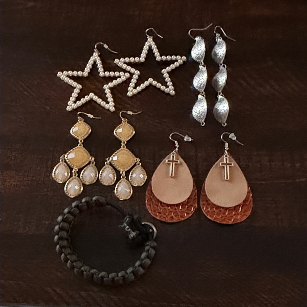 Elegant Gold and Silver Women's Jewelry Set